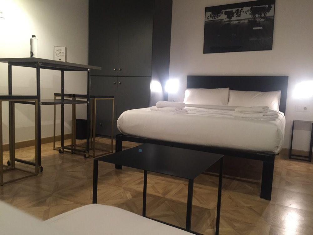 L'Escudellers By The Streets Apartment Barcelona Ngoại thất bức ảnh