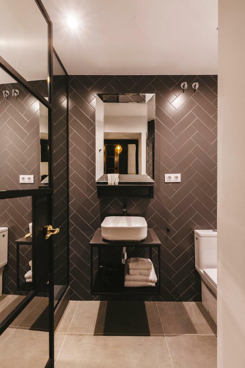 L'Escudellers By The Streets Apartment Barcelona Ngoại thất bức ảnh